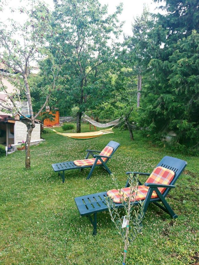 Apartman Ruza 2 Opric Esterno foto