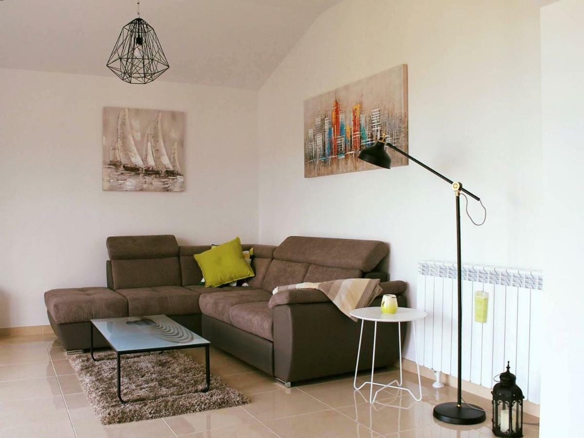 Apartman Ruza 2 Opric Esterno foto